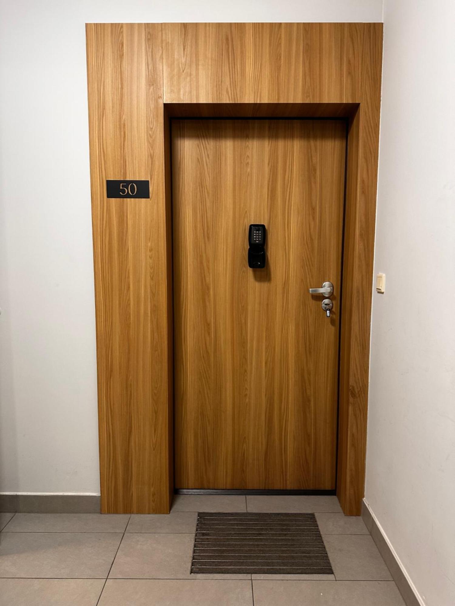 Apartamenty Figaretti Rakowicka كراكوفيا الغرفة الصورة